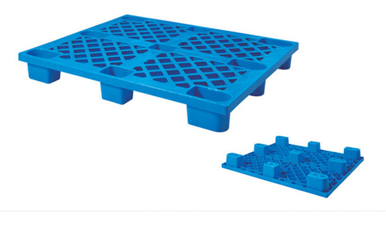 Efficiënte verpakkingsoplossing met stapelbare plastic pallet Nine Foot Style