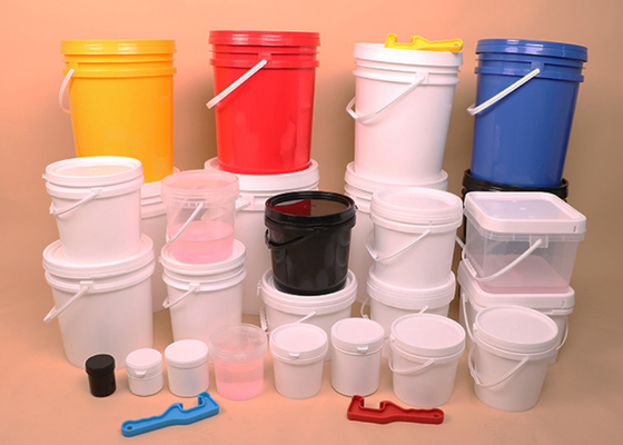 Bestuur de beschikbare plastic voedselcontainerwinkel met vertrouwen