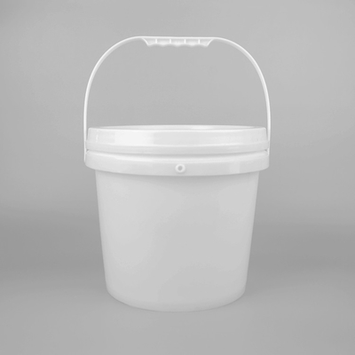 UV-bestendige plastic emmer met gietpoep voor industriële doeleinden