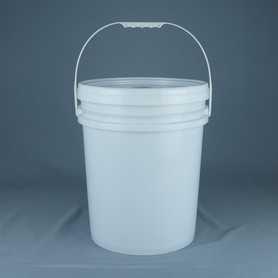 Ronde plastic of metalen emmer van 5 gallon met handvat en pak