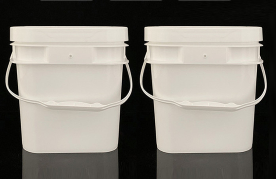 Handle vierkante plastic container met een capaciteit van 10 liter