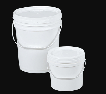 Gepakte UV-bestendige plastic emmers van 5 liter, uitstekend voor industriële doeleinden