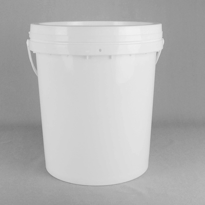 Rode plastic verf emmer met handvat en lekkagebestendige ontwerp