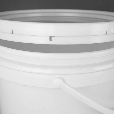 De verscheidenheid kleurt Verf Plastic Emmer 10L met Handvat