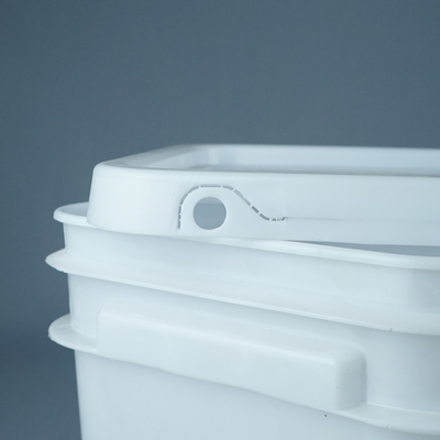 Vierkante Plastic Emmers van voedsel de Veilige 10 Liter met Handvatten Aangepaste Kleur